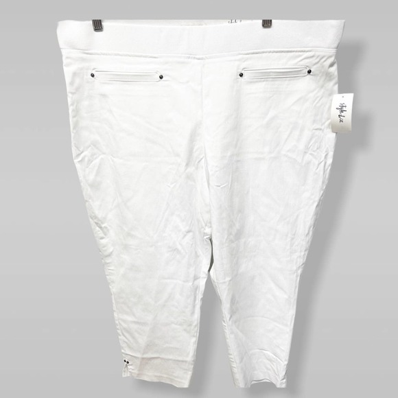 Style & Co. Pants - Style and Co Capri Bright White Pants NWT MSRP $49.50 Size XXL